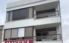 Hotel Lina Maria